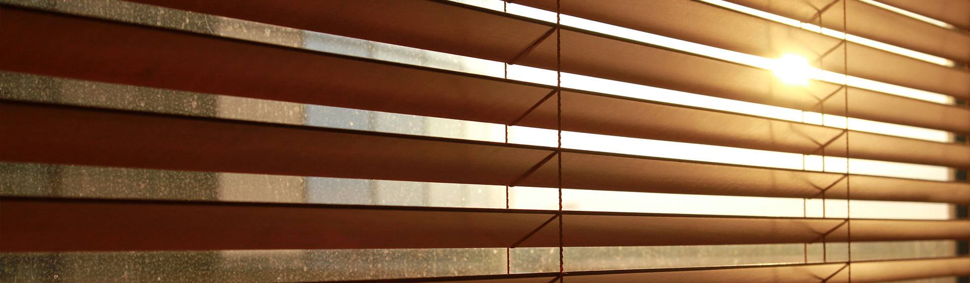 window blinds header